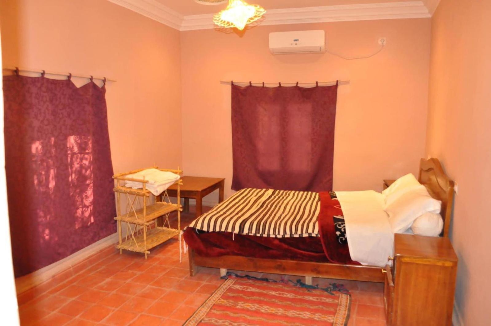 Bed and Breakfast Gite D'Etape Tamaloute Bou Drarar Exterior foto