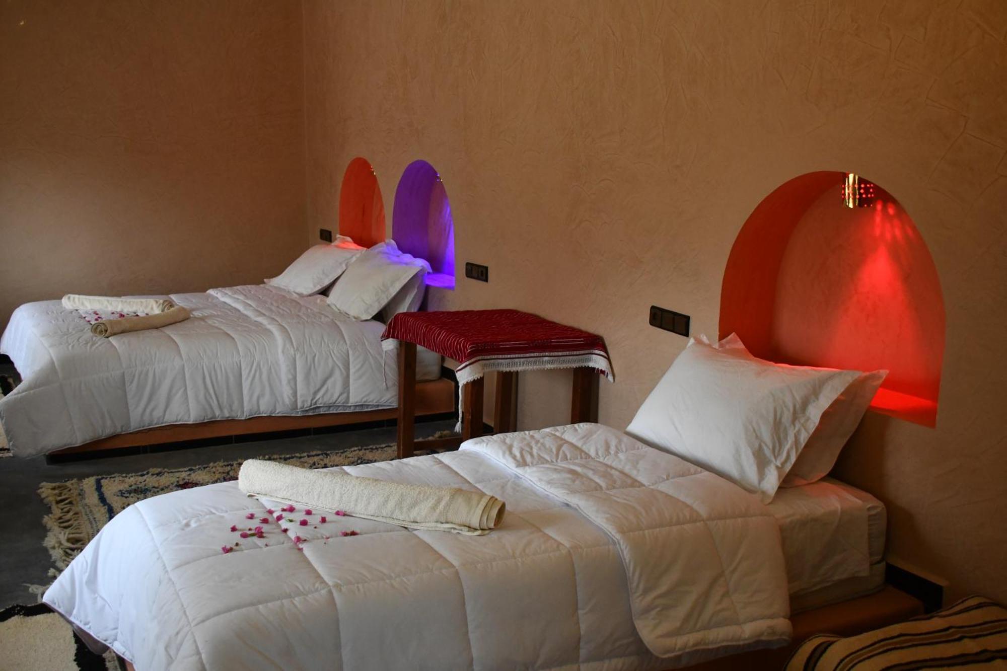 Bed and Breakfast Gite D'Etape Tamaloute Bou Drarar Exterior foto