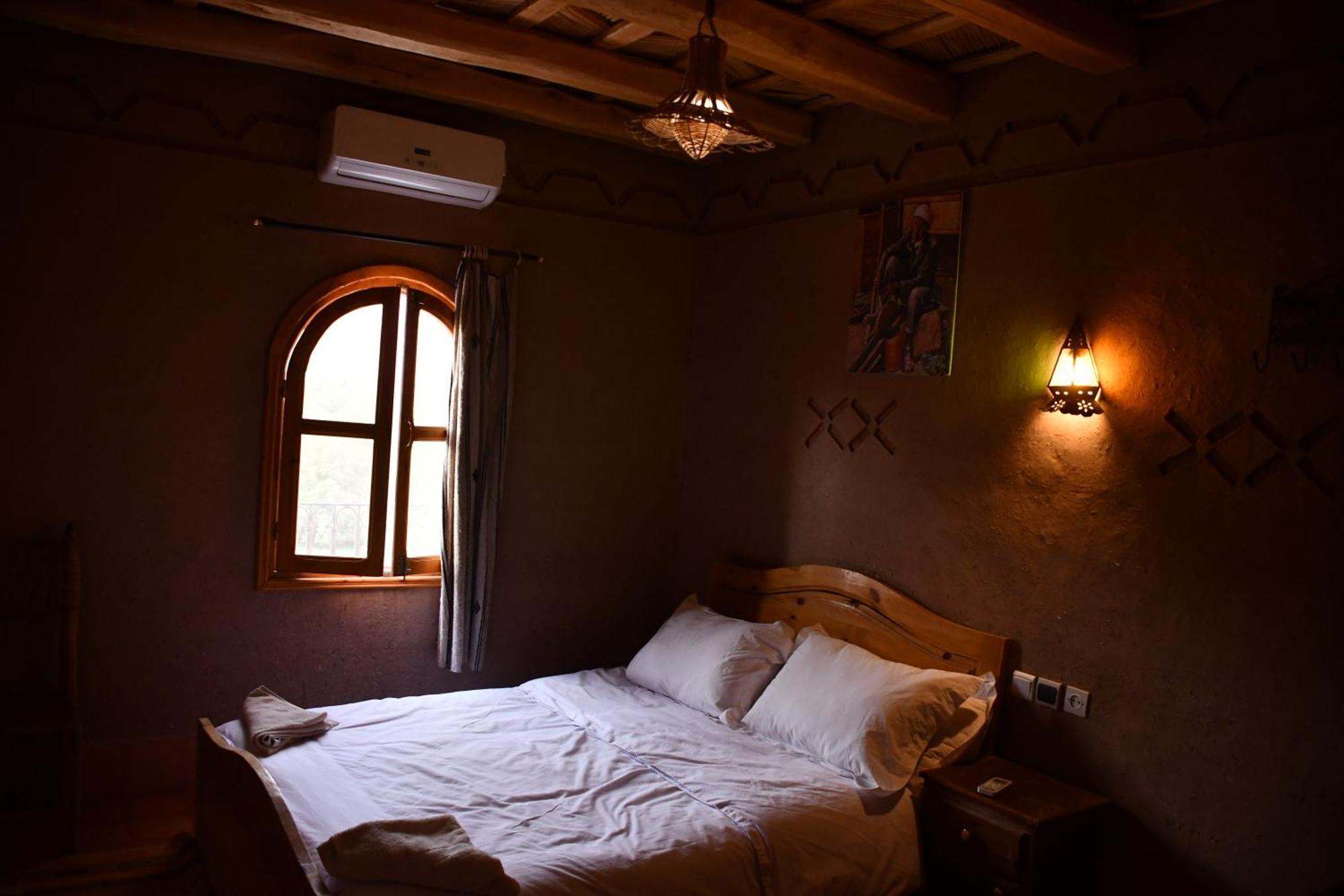 Bed and Breakfast Gite D'Etape Tamaloute Bou Drarar Exterior foto