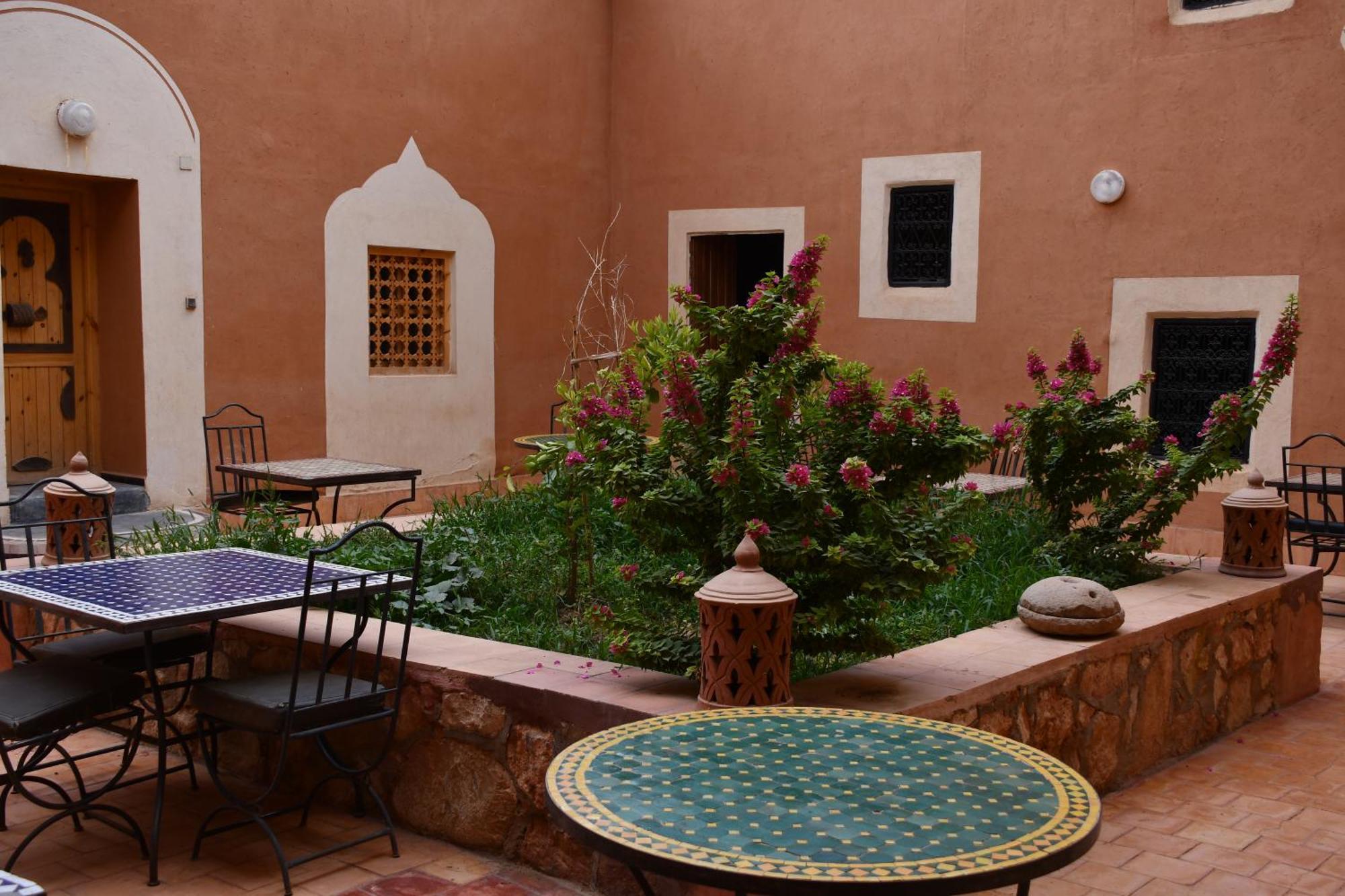 Bed and Breakfast Gite D'Etape Tamaloute Bou Drarar Exterior foto