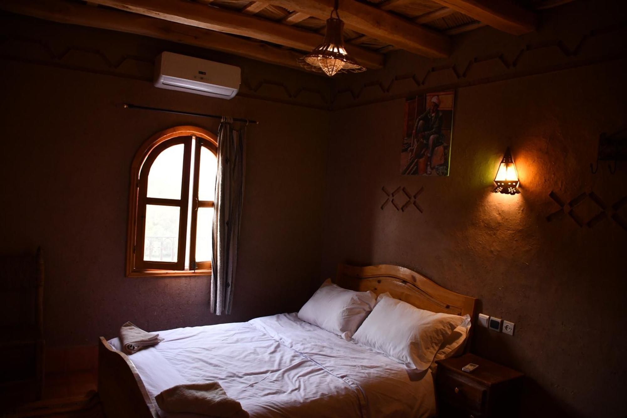 Bed and Breakfast Gite D'Etape Tamaloute Bou Drarar Exterior foto